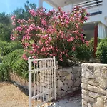 Διαμέρισμα Fig Pirovac