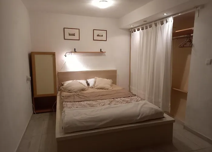 Fig Appartement Pirovac